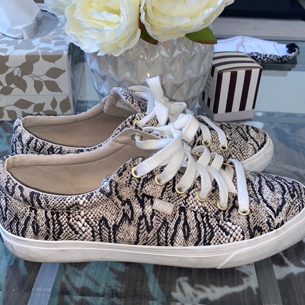 Meds animal print sneakers